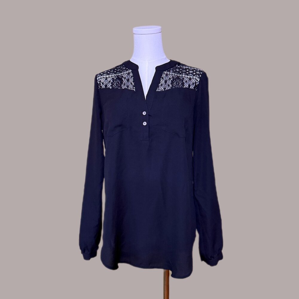 Express Long Sleeve Black Blouse with Pattern Cutouts Size Small/Petite